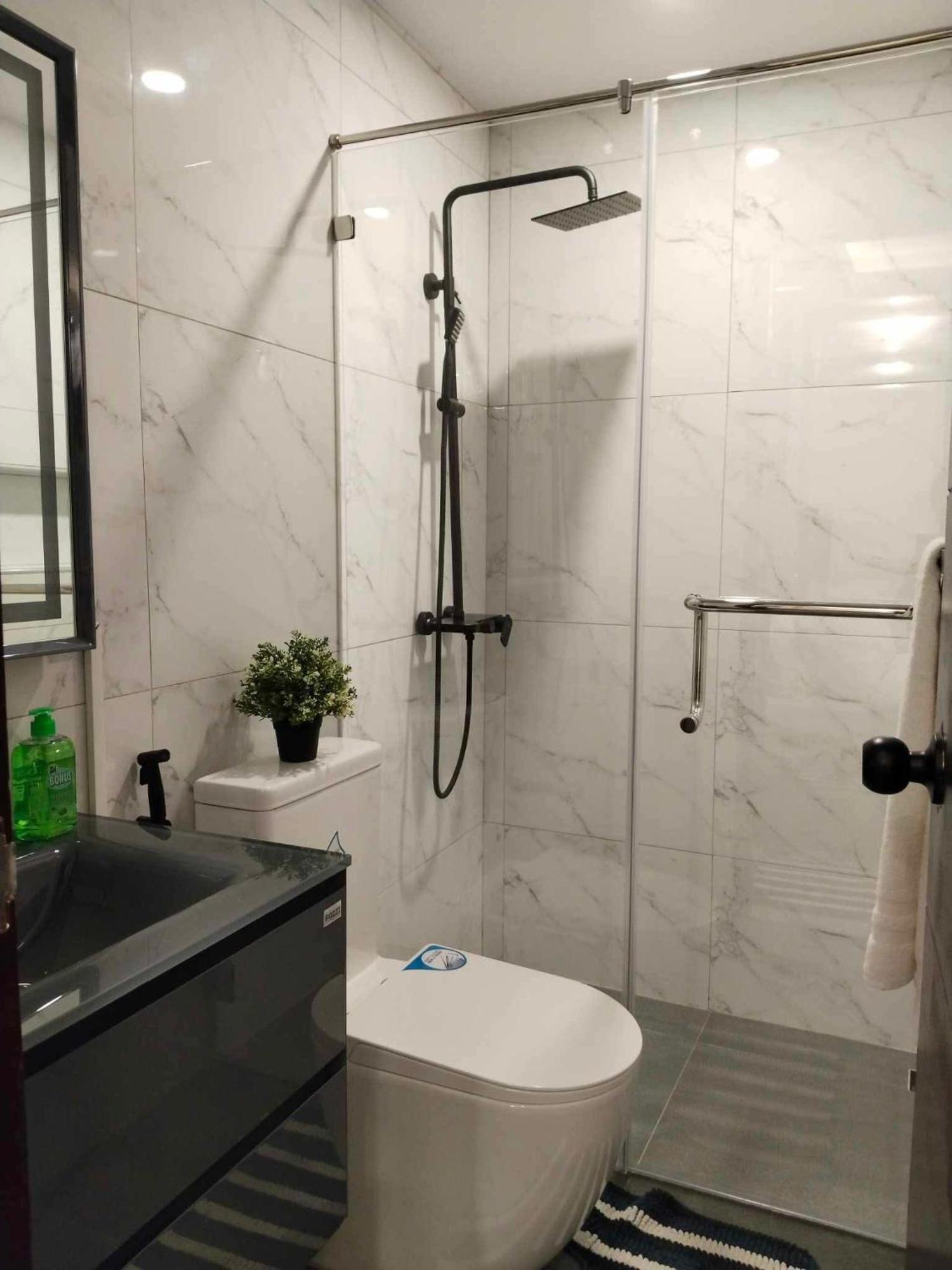 Deluxe Condo 2 Bedroom, 7Th Floor Room Bc In One Madison Tower 3, Megaworld Boulevard, Mandurriao Iloilo City, Philippines Eksteriør billede