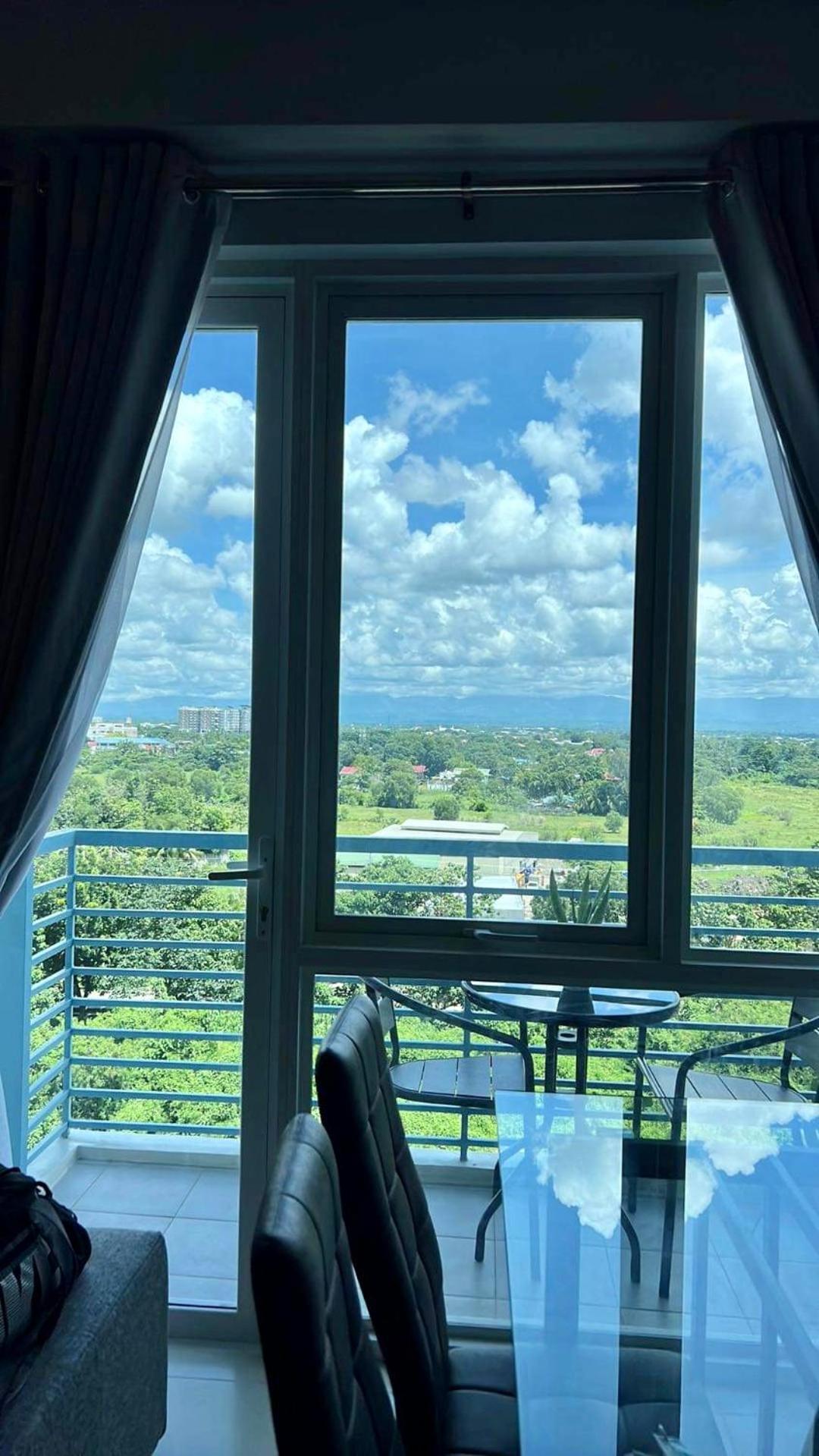 Deluxe Condo 2 Bedroom, 7Th Floor Room Bc In One Madison Tower 3, Megaworld Boulevard, Mandurriao Iloilo City, Philippines Eksteriør billede