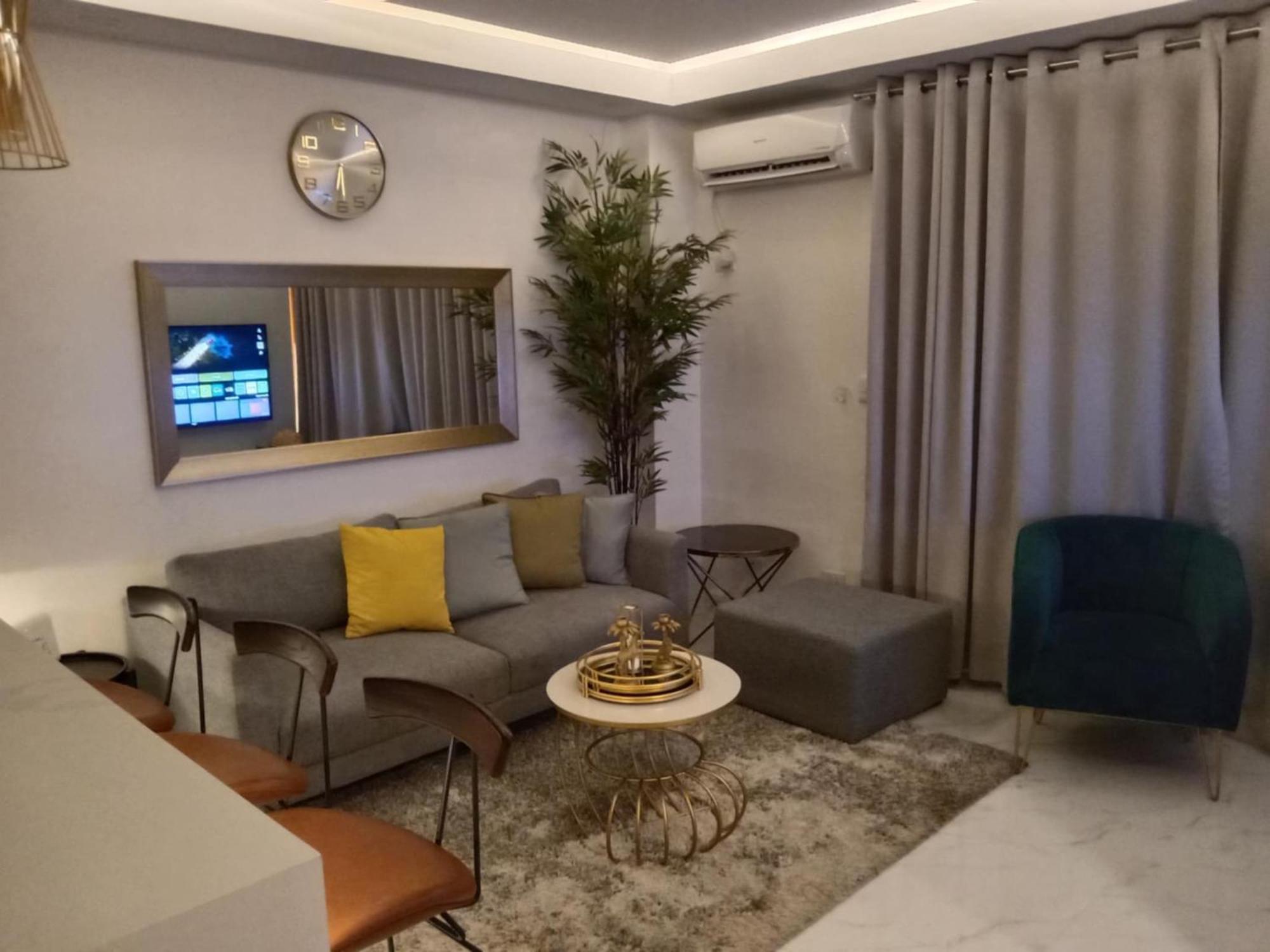 Deluxe Condo 2 Bedroom, 7Th Floor Room Bc In One Madison Tower 3, Megaworld Boulevard, Mandurriao Iloilo City, Philippines Eksteriør billede