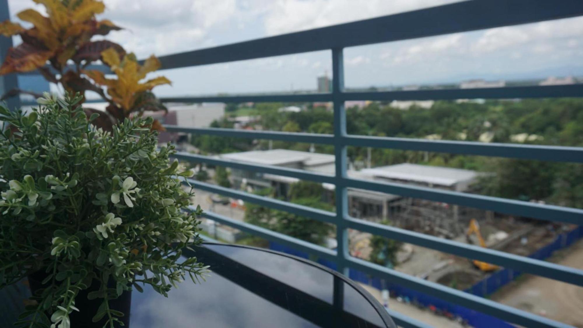 Deluxe Condo 2 Bedroom, 7Th Floor Room Bc In One Madison Tower 3, Megaworld Boulevard, Mandurriao Iloilo City, Philippines Eksteriør billede